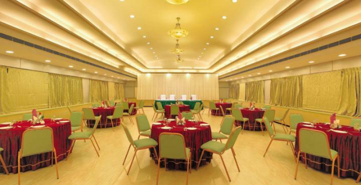 Biverah Hotel & Suites Thiruvananthapuram Екстер'єр фото